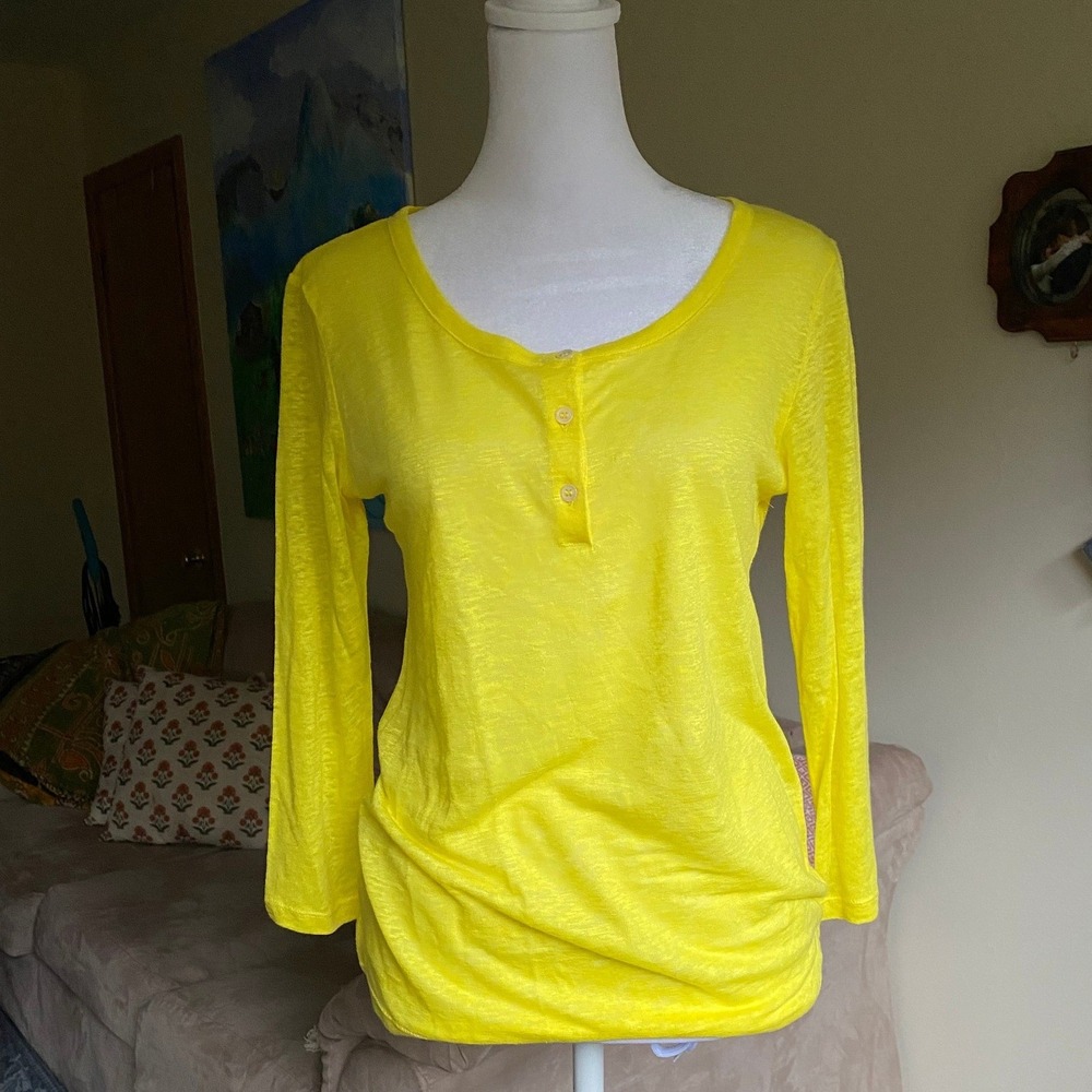 Majestic Filatures Du Lion 100% Linen Henley Long Sleeve Yellow Tee Shirt 2 Luxe